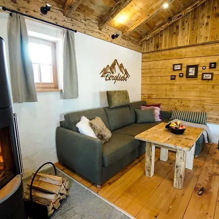 Σαλέ Adelheid Keusche - In *