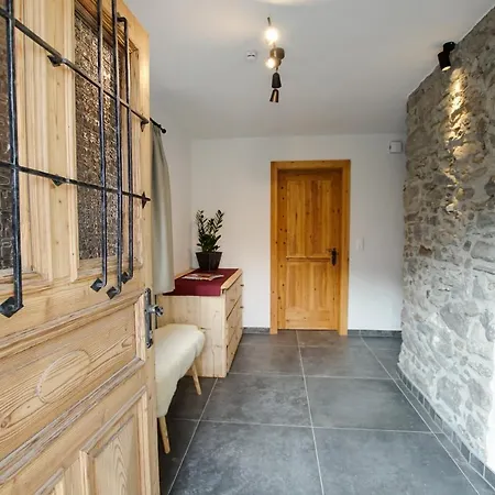 Adelheid Keusche - In *