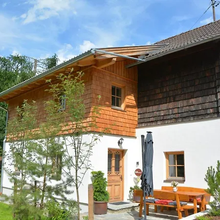 Adelheid Keusche - In Chalet