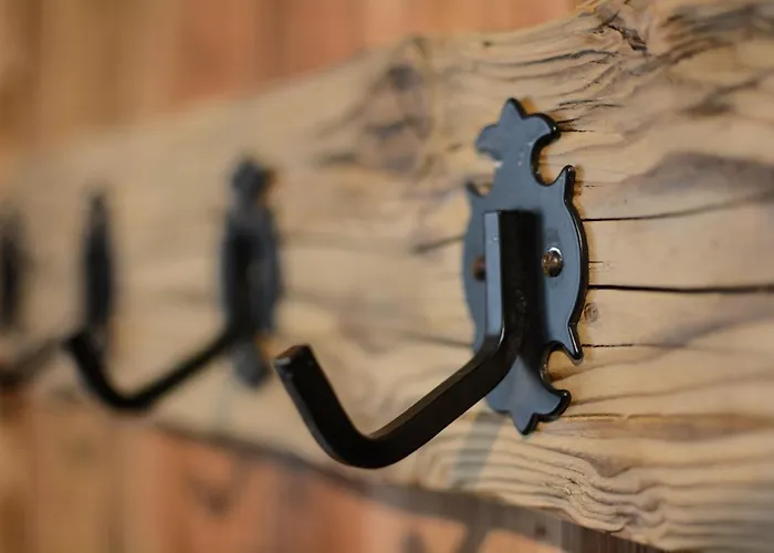 Adelheid Keusche - In Chalet *